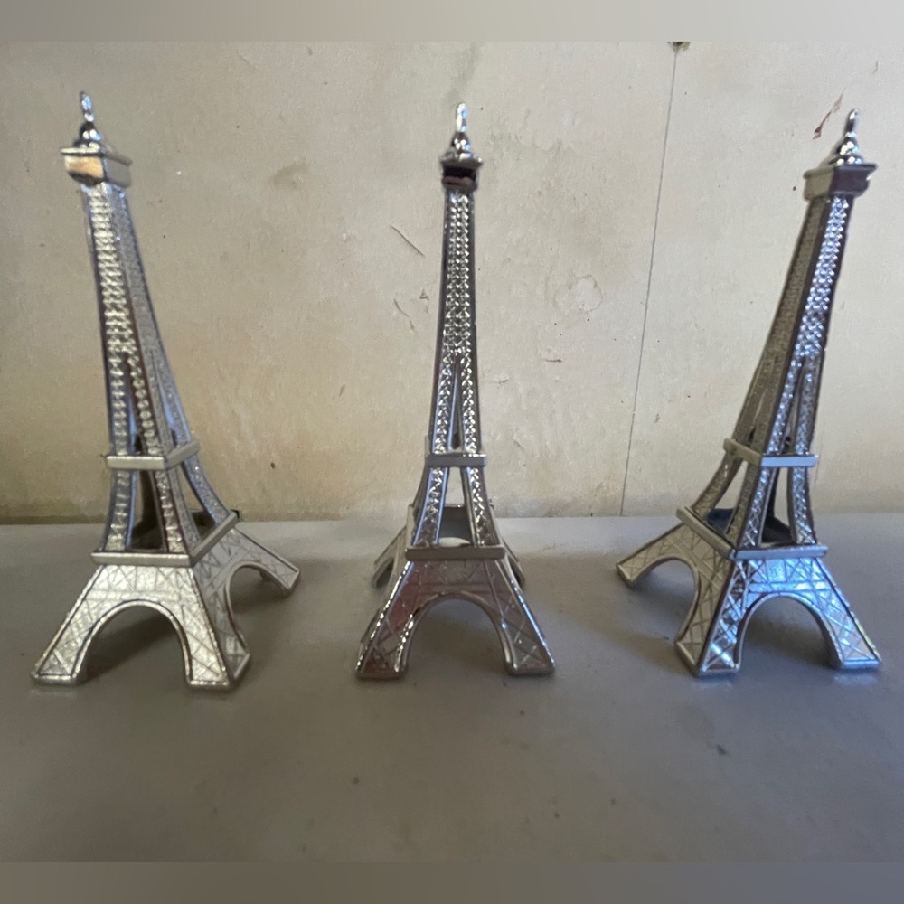Decorations and Signs — Eiffel Tower Paris Themed Decor Bundle - Picture 9 of 14